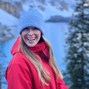 Meet your Posher, Simone